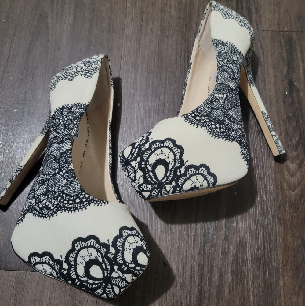 Steve Madden Dejavu Heels
